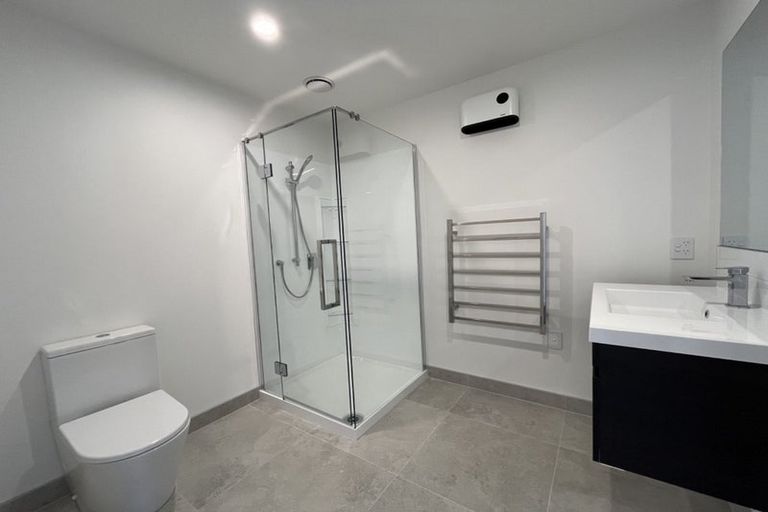 Photo of property in 5/36 Henry Tayler Rise, Wainui, 0932