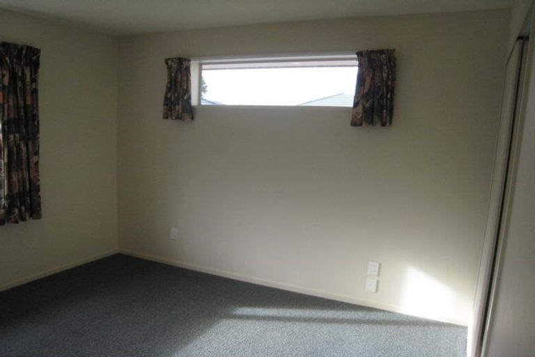 Photo of property in 14 Kydd Lane, Hornby, Christchurch, 8042