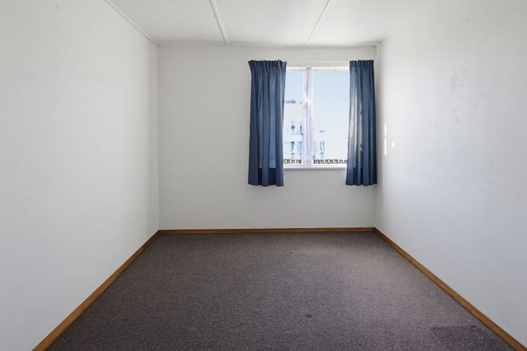 Photo of property in 2 Gothard Place, Westport, 7825