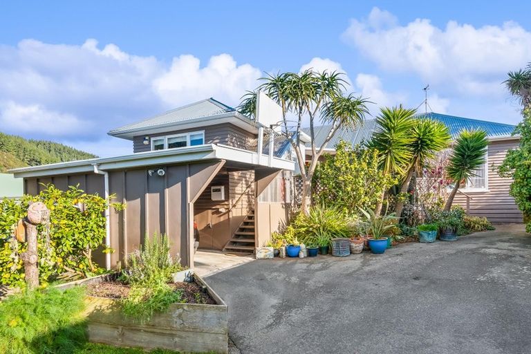Photo of property in 8b Tararua Street, Paraparaumu, 5032