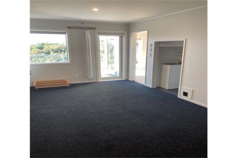 Photo of property in 39 Espin Crescent, Karori, Wellington, 6012