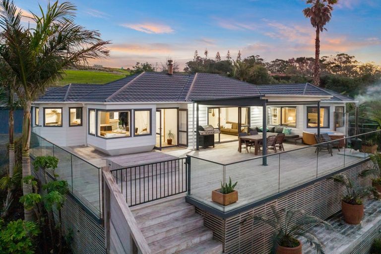 Photo of property in 398 Cove Road, Waipu, 0582