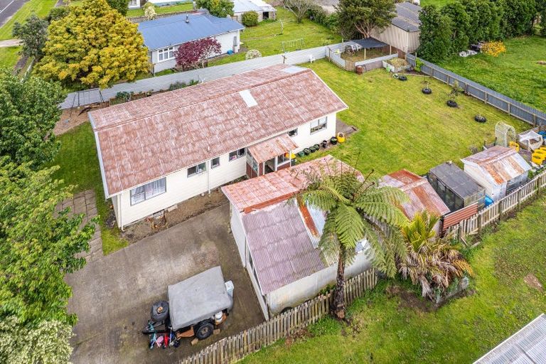 Photo of property in 40 Brassey Street, Waverley, 4510