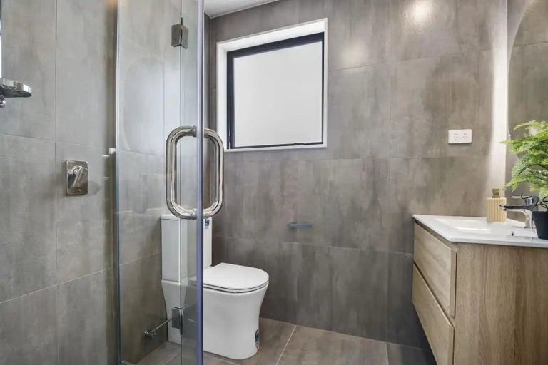 Photo of property in 10 Boyd Avenue, Mangere Bridge, Auckland, 2022