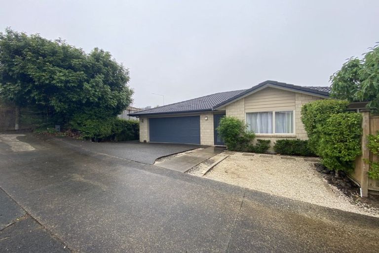 Photo of property in 5 Chloe Place, Massey, Auckland, 0614