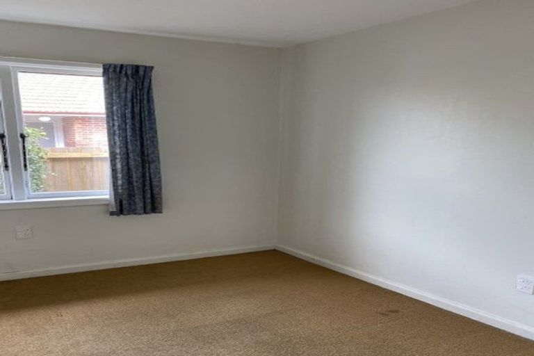 Photo of property in 144 Ilam Road, Ilam, Christchurch, 8041