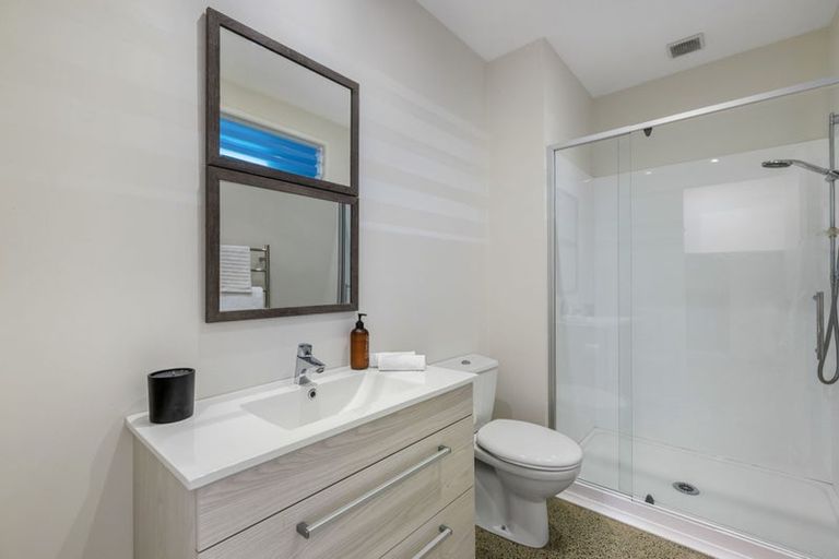 Photo of property in 69 De Luen Avenue, Tindalls Beach, Whangaparaoa, 0930