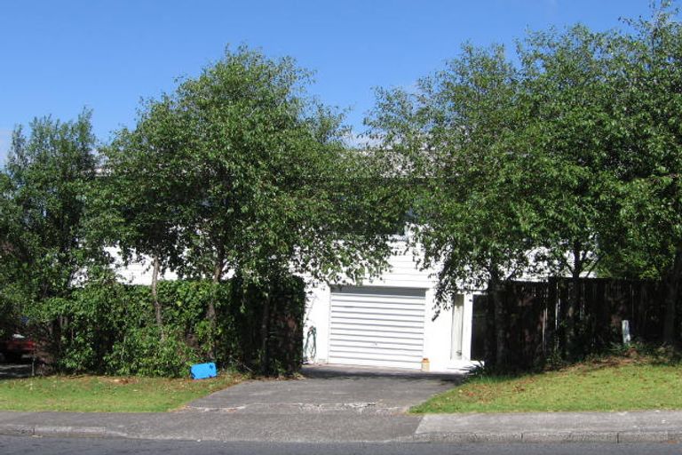 Photo of property in 84 Glamorgan Drive, Torbay, Auckland, 0630