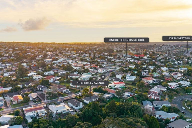 Photo of property in 18 Chorley Avenue, Massey, Auckland, 0614