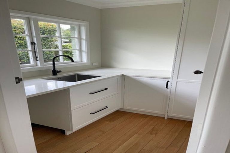 Photo of property in 14 Pamela Place, Otumoetai, Tauranga, 3110