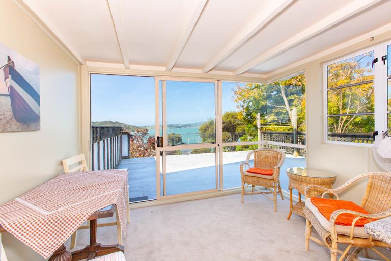 Photo of property in 23 Bay View Road, Raglan, 3225