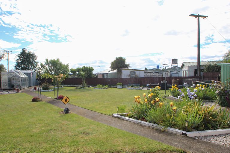 Photo of property in 4 Parker Street, Glenavy, Waimate, 7980