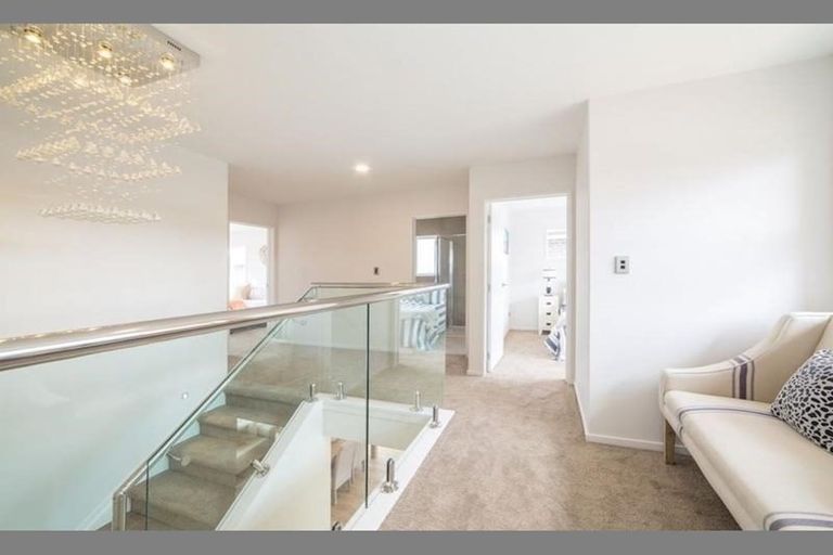 Photo of property in 30 Pikao Place, East Tamaki, Auckland, 2016