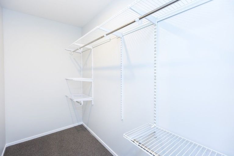 Photo of property in 42a Moeraki Road, Maoribank, Upper Hutt, 5018