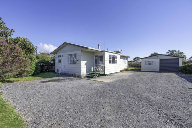 Photo of property in 45 Rangiuru Road, Otaki Beach, Otaki, 5512