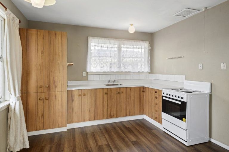 Photo of property in 1/801 Main North Road, Belfast, Christchurch, 8051