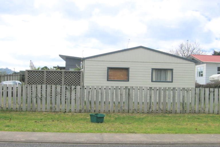 Photo of property in 100a Otahu Road, Whangamata, 3620