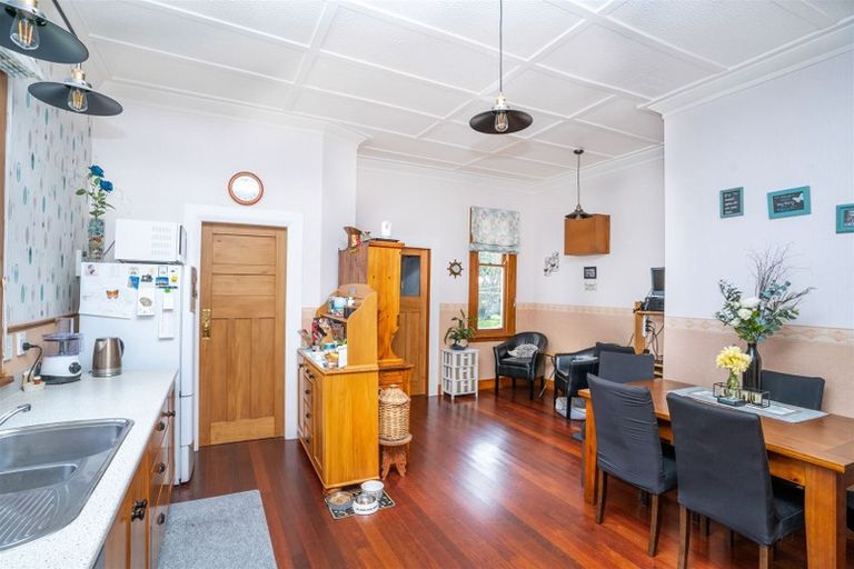 Photo of property in 39 Guy Street, Dannevirke, 4930