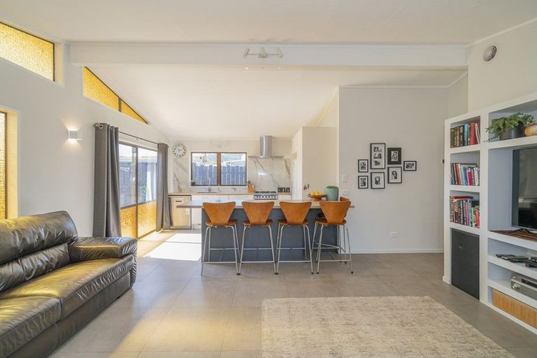 Photo of property in 11a Sarah Avenue, Whitianga, 3510