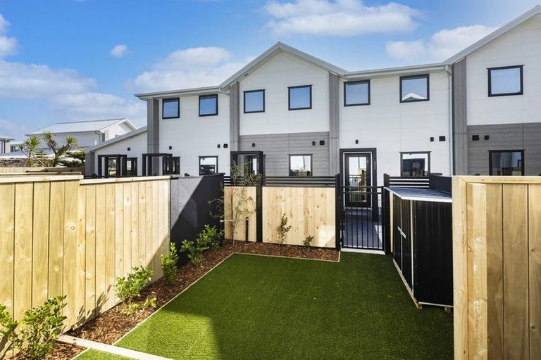 Photo of property in 17/232 Marine Parade, New Brighton, Christchurch, 8061