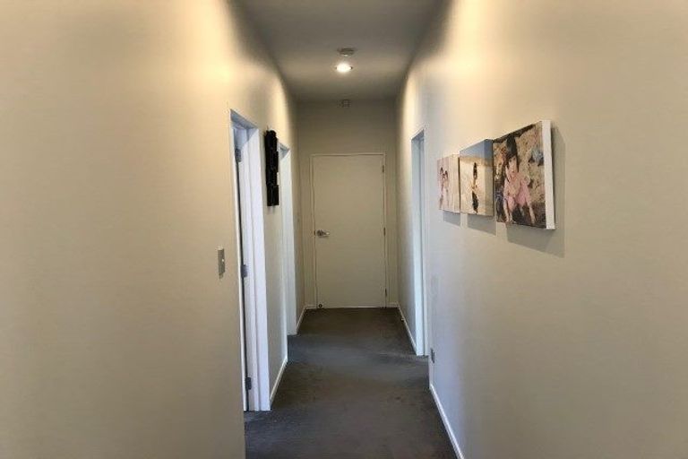 Photo of property in 76 Kyle Road, Greenhithe, Auckland, 0632