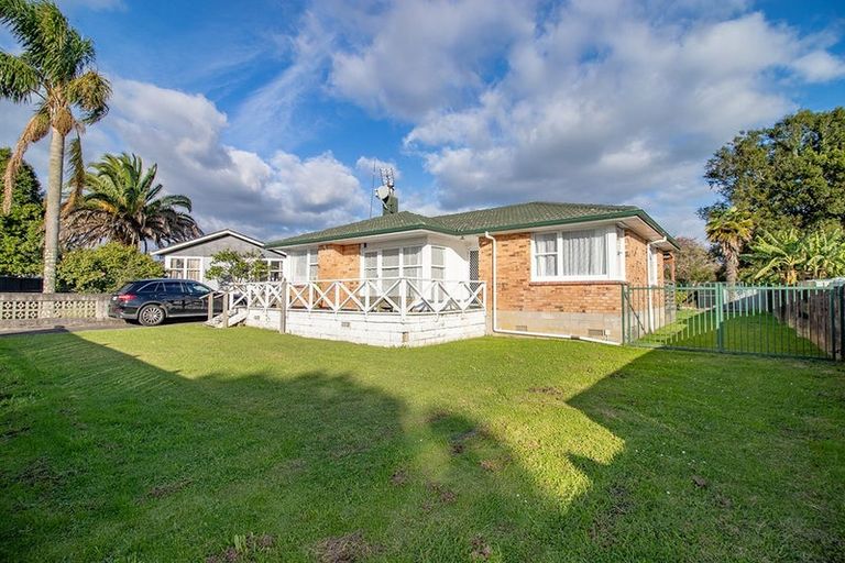 Photo of property in 99 Cargill Street, Papakura, 2110