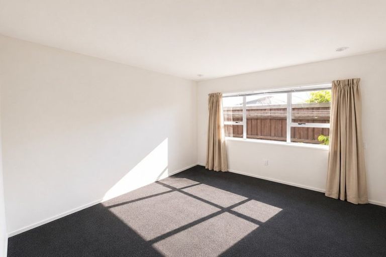 Photo of property in 6 Rowanwood Close, Halswell, Christchurch, 8025