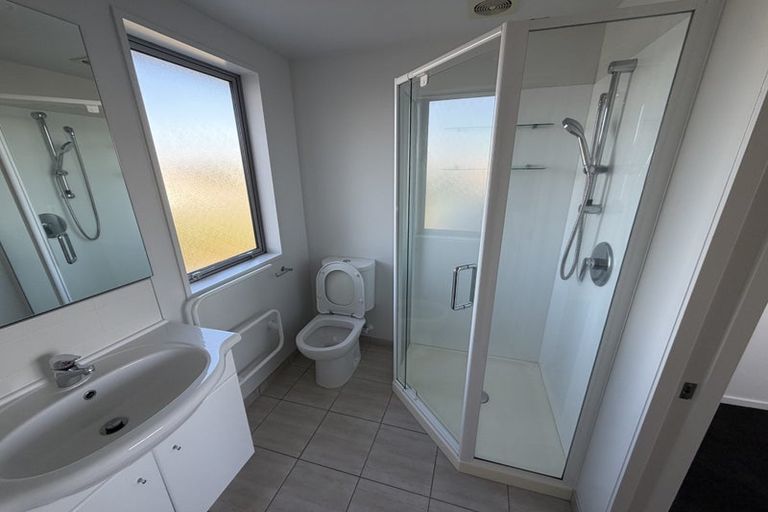 Photo of property in 172e Edgeware Road, Edgeware, Christchurch, 8013