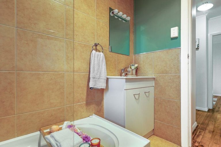 Photo of property in 6a Webb Street, Huntly, 3700