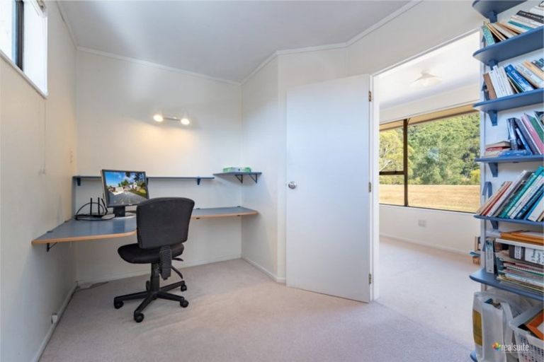 Photo of property in 7 Bailey Grove, Trentham, Upper Hutt, 5018