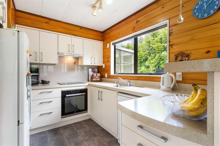 Photo of property in 121 Onemana Drive, Onemana, Whangamata, 3691