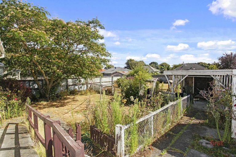 Photo of property in 18 Roche Avenue, Upper Riccarton, Christchurch, 8041