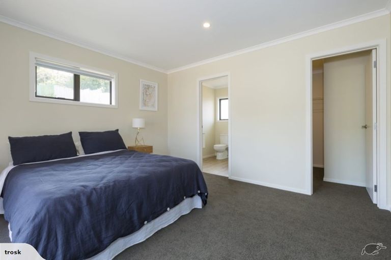 Photo of property in 7 Trosk Place, Waiuku, 2123