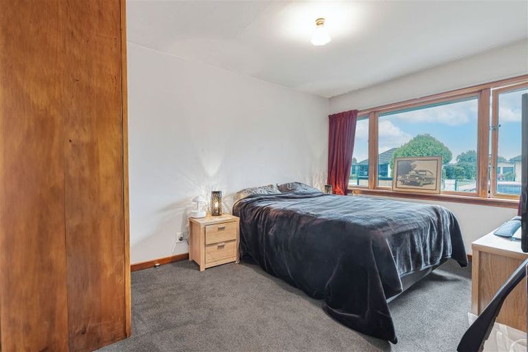 Photo of property in 35 Tauiwi Crescent, Hei Hei, Christchurch, 8042