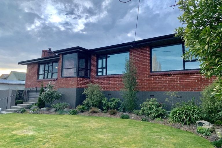 Photo of property in 18 Pringle Street, Waimataitai, Timaru, 7910