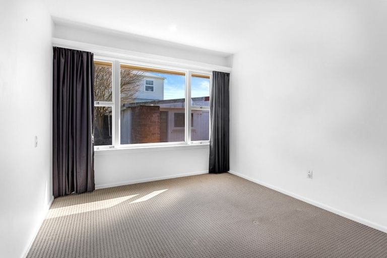 Photo of property in 18 Bond Street, Waltham, Christchurch, 8023