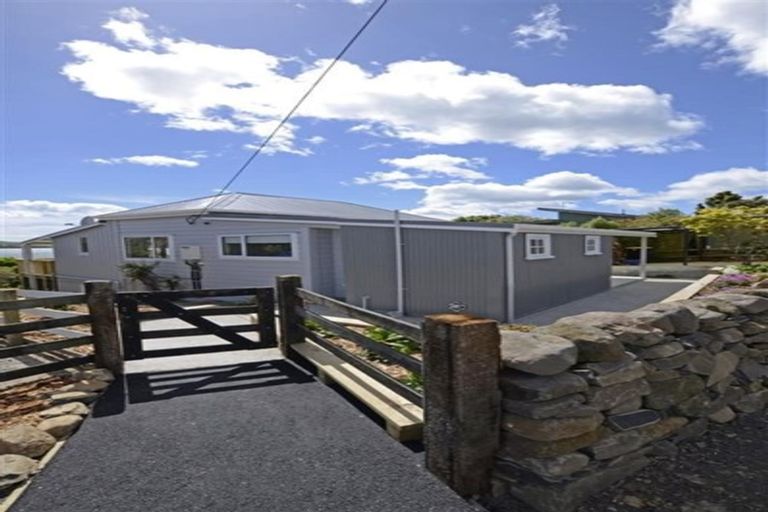 Photo of property in 15 Virginia Avenue, Broad Bay, Dunedin, 9014