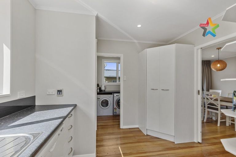 Photo of property in 18 Kaitangata Crescent, Kelson, Lower Hutt, 5010