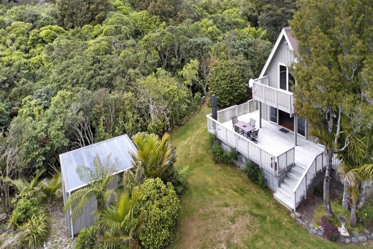 Photo of property in 2341 Croisilles-french Pass Road, Okiwi Bay, 7193
