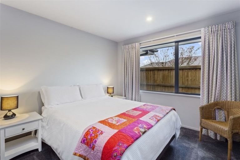 Photo of property in 32 Beachvale Drive, Kaiapoi, 7630