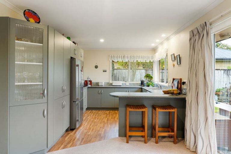 Photo of property in 29 Saint James Drive, Huntington, Hamilton, 3210