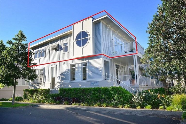 Photo of property in 42 Parkside Drive, Orewa, 0931