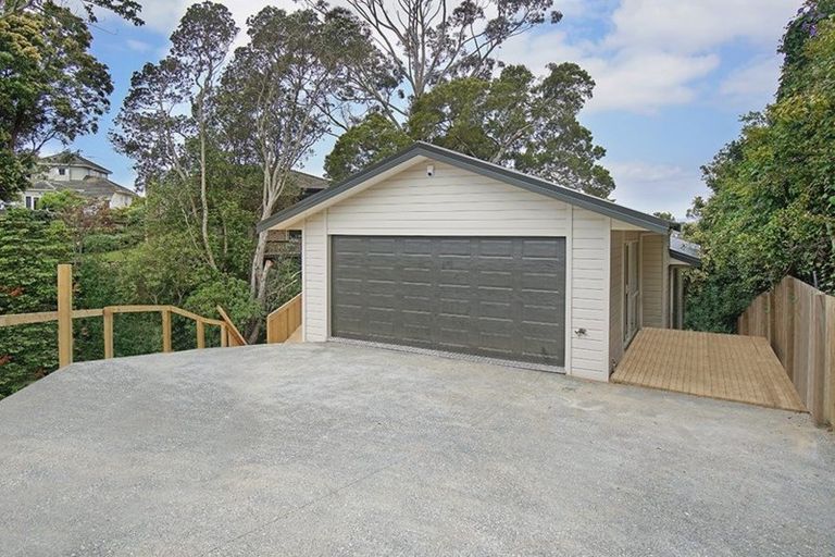 Photo of property in 16b Alexander Street, Cockle Bay, Auckland, 2014