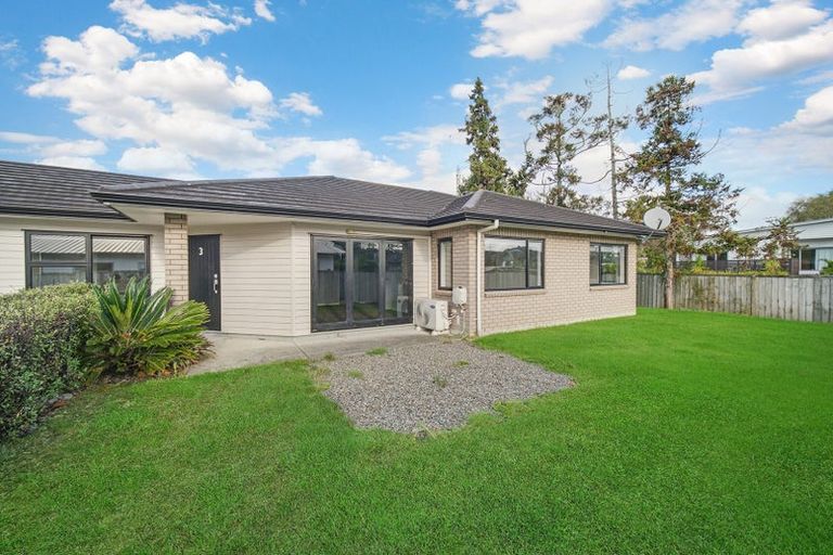 Photo of property in 3 Mill Grove, Riverhead, 0820