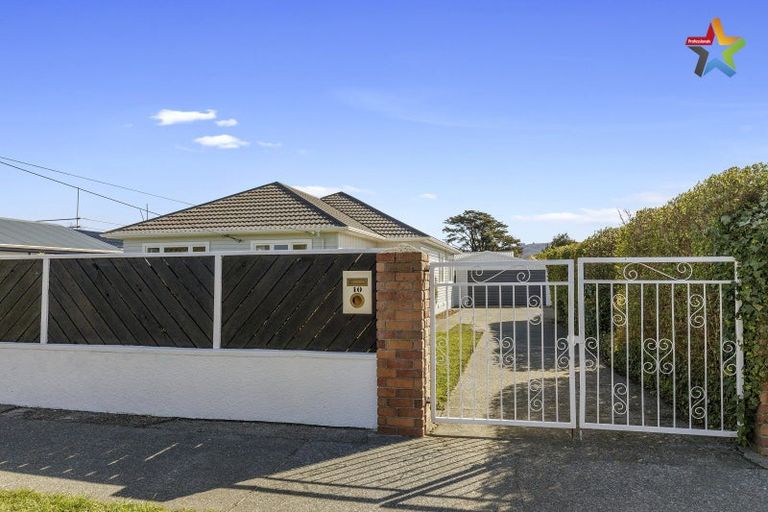 Photo of property in 10 Melrose Street, Wallaceville, Upper Hutt, 5018