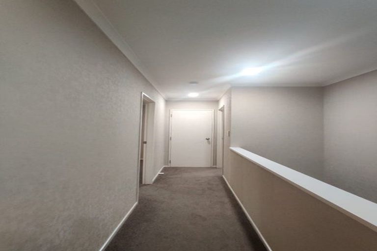 Photo of property in 36 Cyril French Drive, Flat Bush, Auckland, 2016