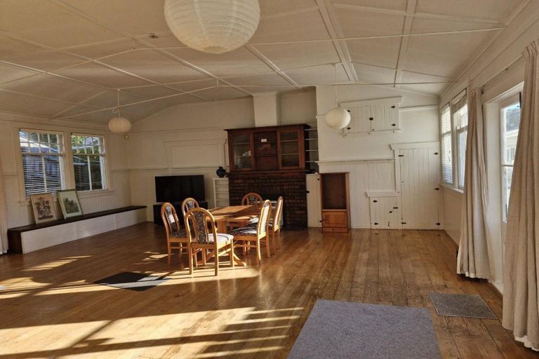 Photo of property in 101 Fulford Street, New Plymouth, 4310