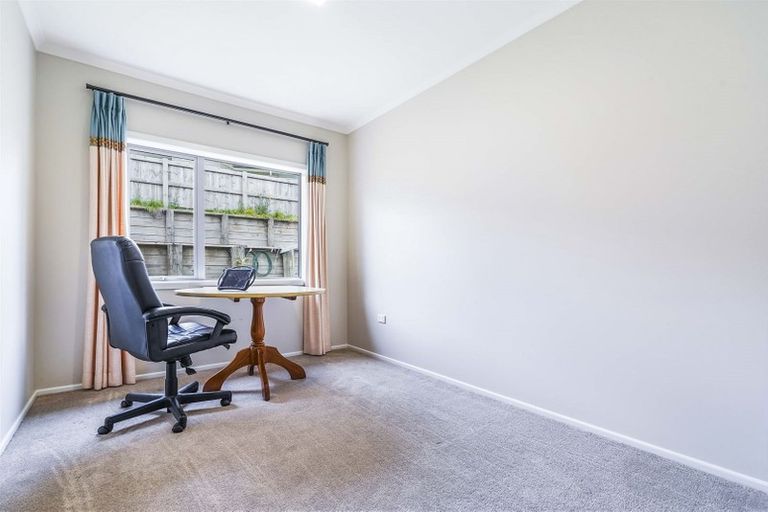 Photo of property in 35 Purser Crescent, Flagstaff, Hamilton, 3210