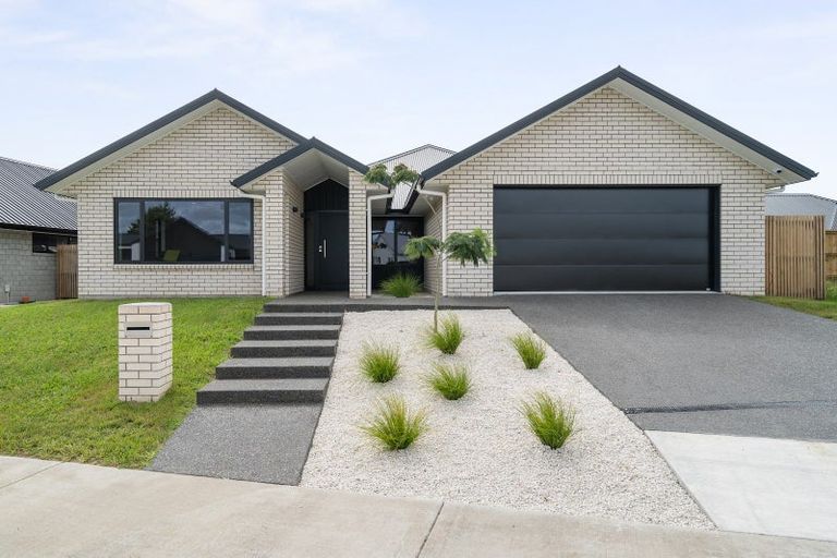 Photo of property in 2 Keri Rua Road, Leamington, 3495