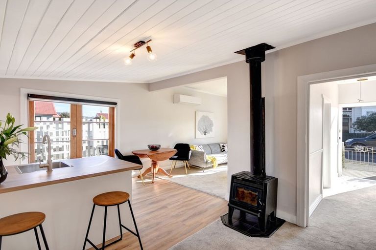 Photo of property in 61 Oxford Street, South Dunedin, Dunedin, 9012